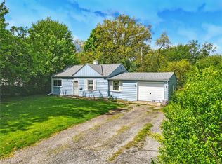 1942 Benjamin Rd, Madison, OH 44057