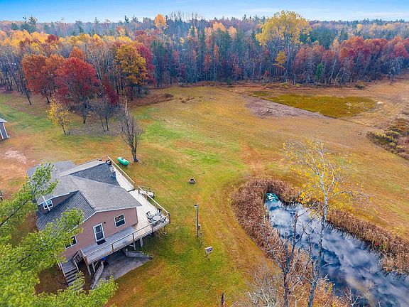 5th image of W10093 Benson Lake Rd