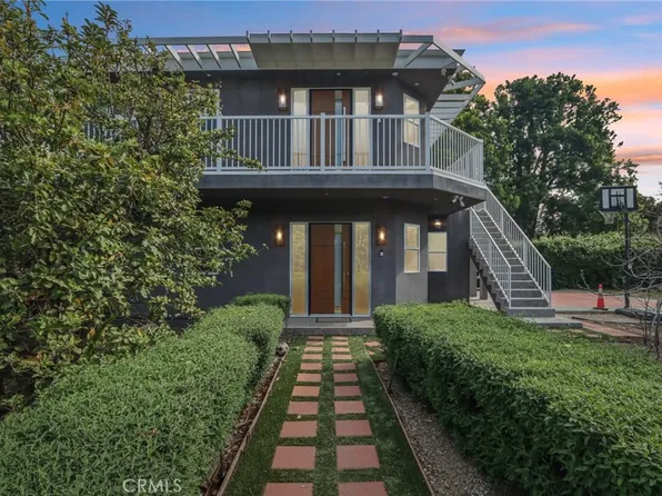 18320 Ingomar St, Reseda, CA 91335