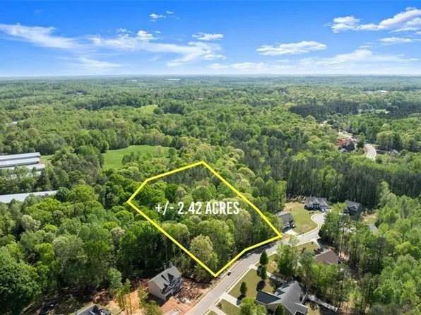 121 Hewett Rd #35-36, Pendergrass, GA 30567