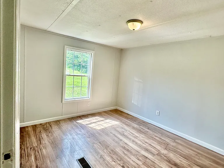 112 Riggins Bridge Rd #112 — Photo 11