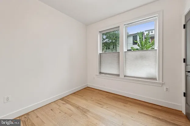 811 Upshur St NW #4 — Photo 8