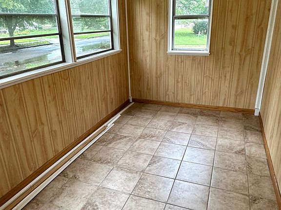 3rd image of 2039 N 26th St