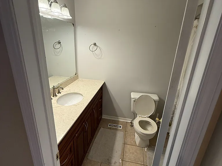 10 Bassett Blvd #115 — Photo 13