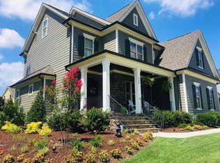 700 Morning Oaks Dr, Holly Springs, NC 27540
