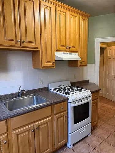 322 Jericho Tpke Photo 1