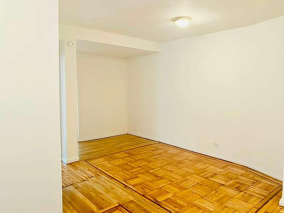5th image of 1185 Morris Ave APT 3A