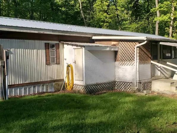 14 Peach Orchard Rd, Newville, PA 17241