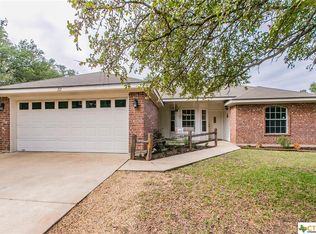 22 Sycamore Ct, Morgans Pt Resort, TX 76513