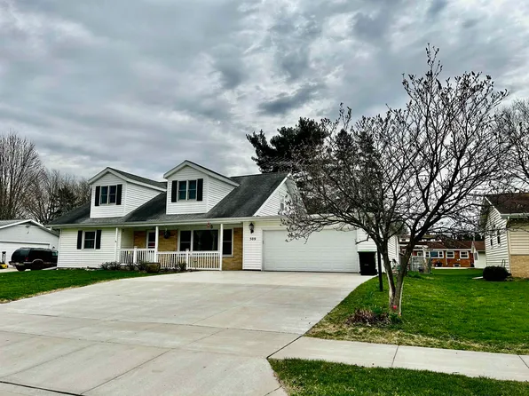 509 Walnut St, Beaver Dam, WI 53916