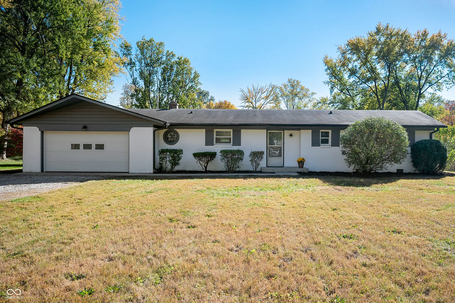 1325 Alimingo Dr photo 1