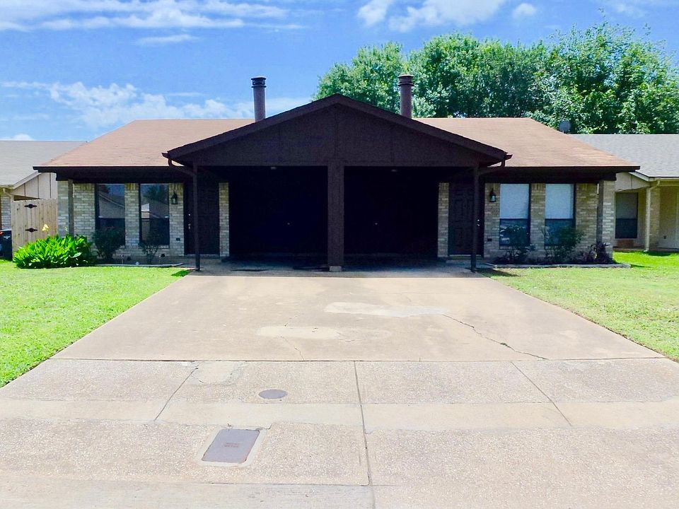 1st image of 3311 S Meadow Dr