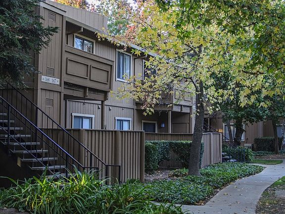 Gold Ridge Apartment Exterior