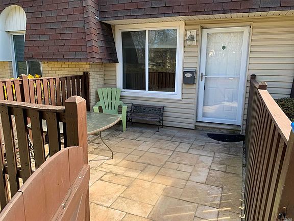 2nd image of 18 Birchwood Dr