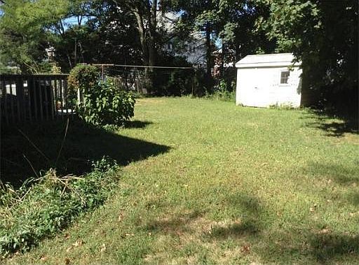 2nd image of 347 River St