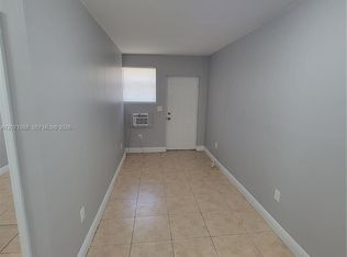 1740 NW 1st Pl APT 3, Miami, FL 33136