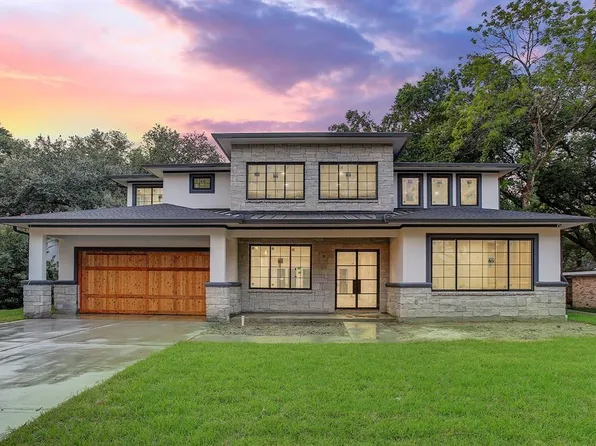 8910 Echo Valley Dr, Houston, TX 77055