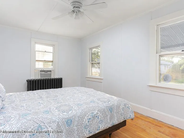 713 18th Ave — Photo 10