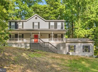7090 Maxwell Dr, Hughesville, MD 20637
