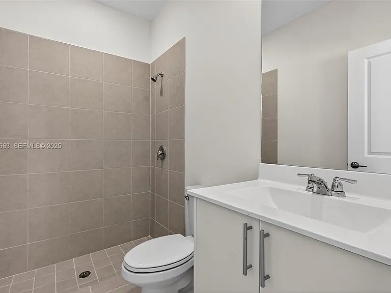13869 SW 261st Ter #13835 — Photo 7