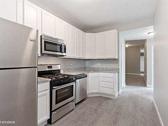5th image of 3544 W Douglas Blvd APT 3