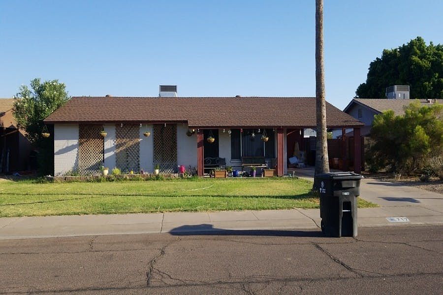 1st image of 717 E Yale Dr