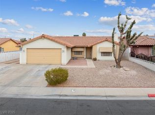 350 Preston Dr, Henderson, NV 89015