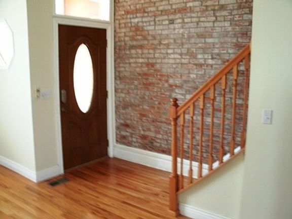 5th image of 2821 Caroline St