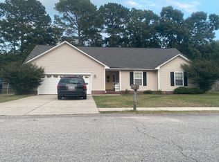 705 Mill Bay Dr, Stedman, NC 28391