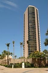 2nd image of 4601 Gulf Shore Blvd N