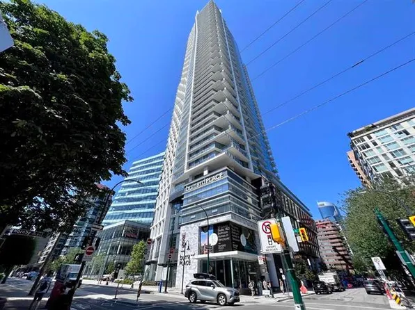 1289 Hornby St #1208, Vancouver, BC V6Z 2H7