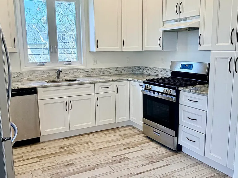 63 Osborn Ave #2 — Photo 5