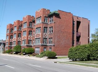 902 N Main St APT 11, Rockford, IL 61103