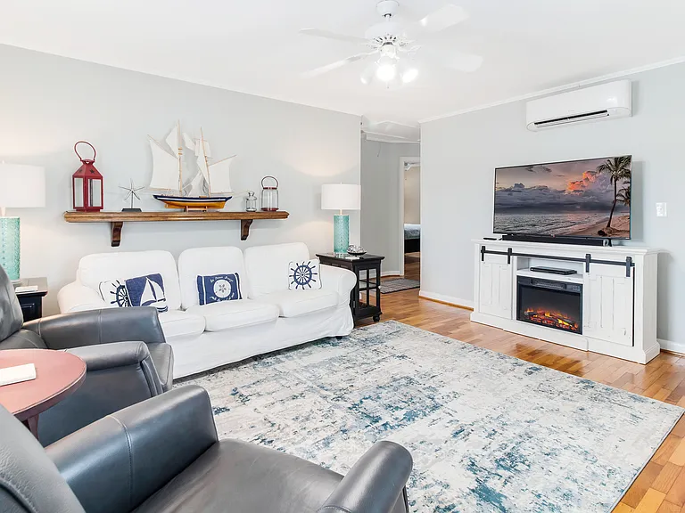 403 Keziah St — Photo 7
