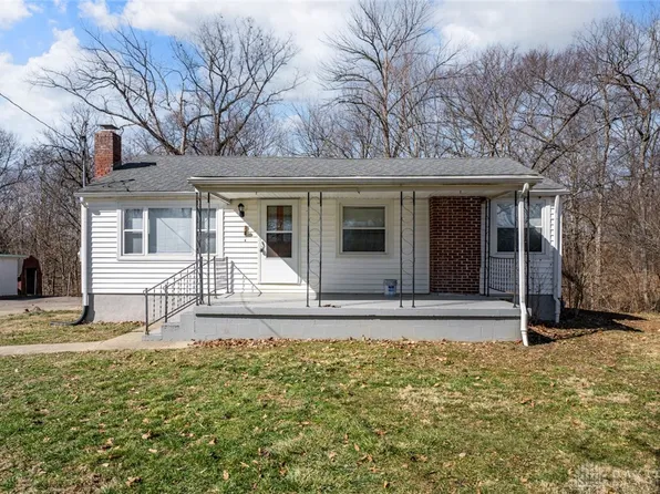 1253 E Market St, Germantown, OH 45327