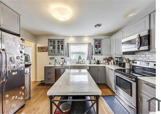 558 Mallard Ln — Photo 10