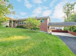 306 Mesa Dr, Glade Spring, VA 24340