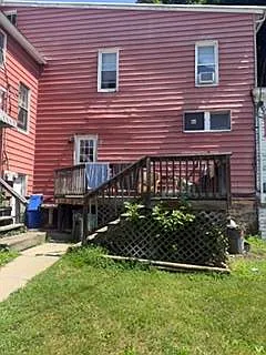 502 Center St #6 — Photo 2