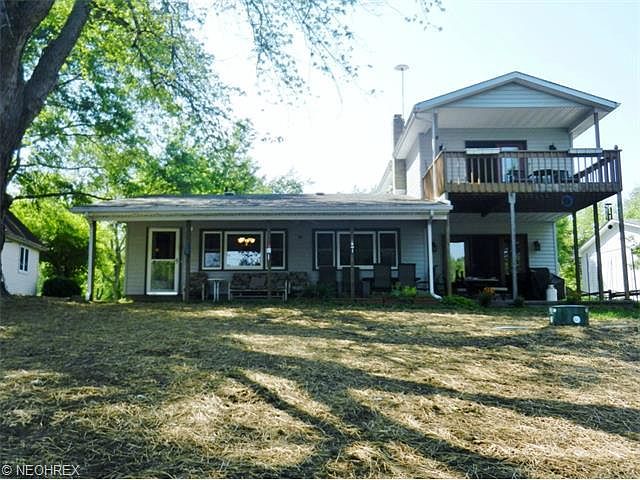 1st image of 218 Hawthorne Dr