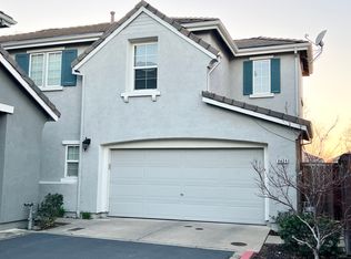 8439 Oliva Rd, Roseville, CA 95678