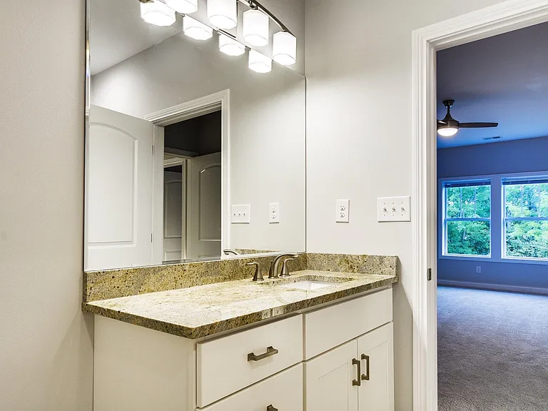 7410 Southpark Pl #203 — Photo 9