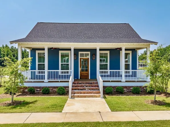 927 Octavia St, Taylor, MS 38673