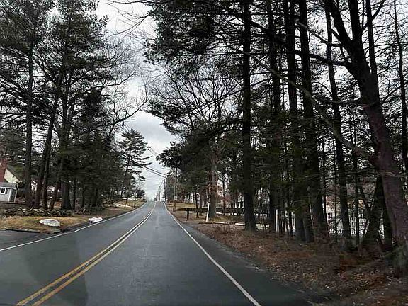 4th image of 465 Shrub Rd