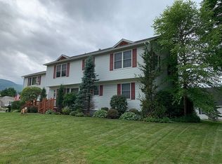 125 Valley Pass, Manchester Center, VT 05255