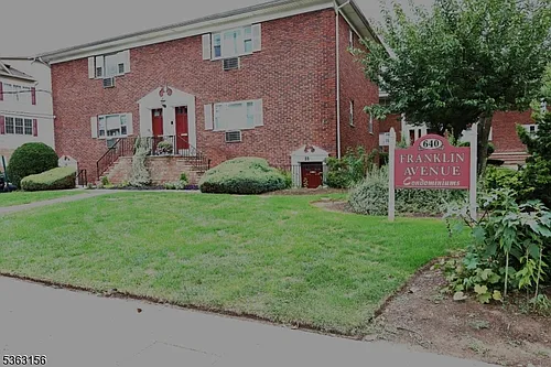640 Franklin Ave #E-1 Photo 1