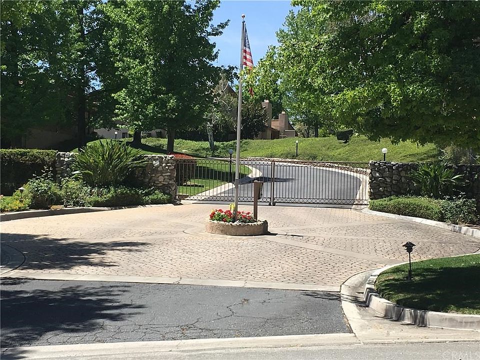 1st image of 1723 Lomas Privadas Ln