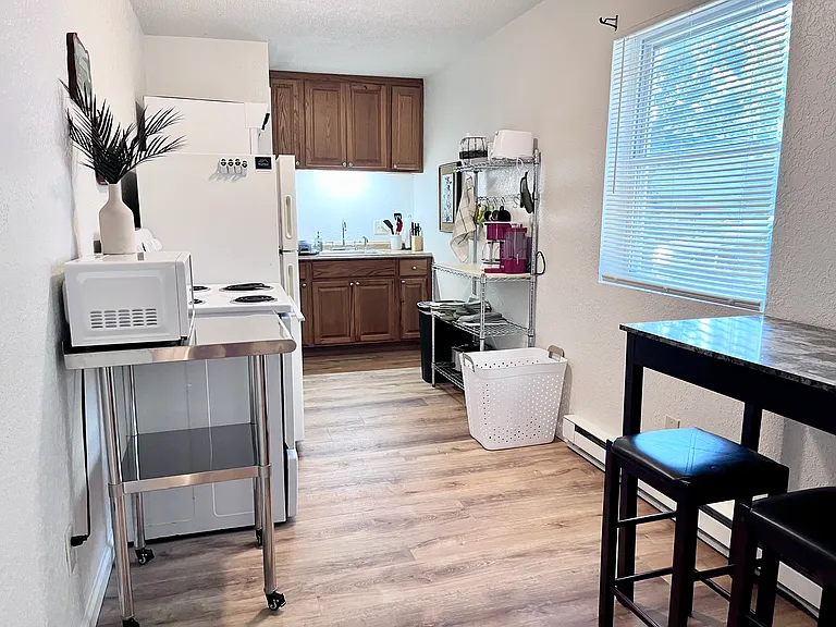 810 S Baltimore St — Photo 24