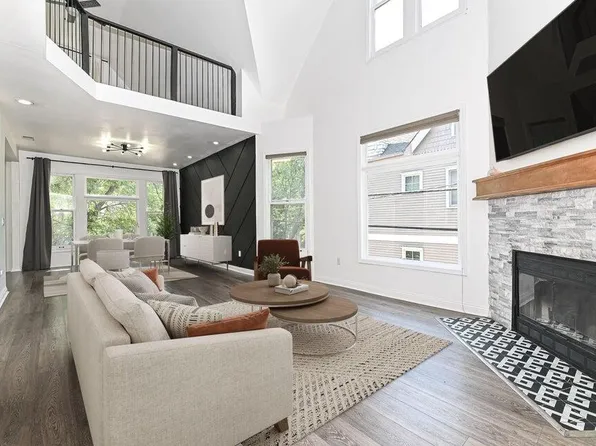 118 W Reservoir Ave #118, Milwaukee, WI 53212