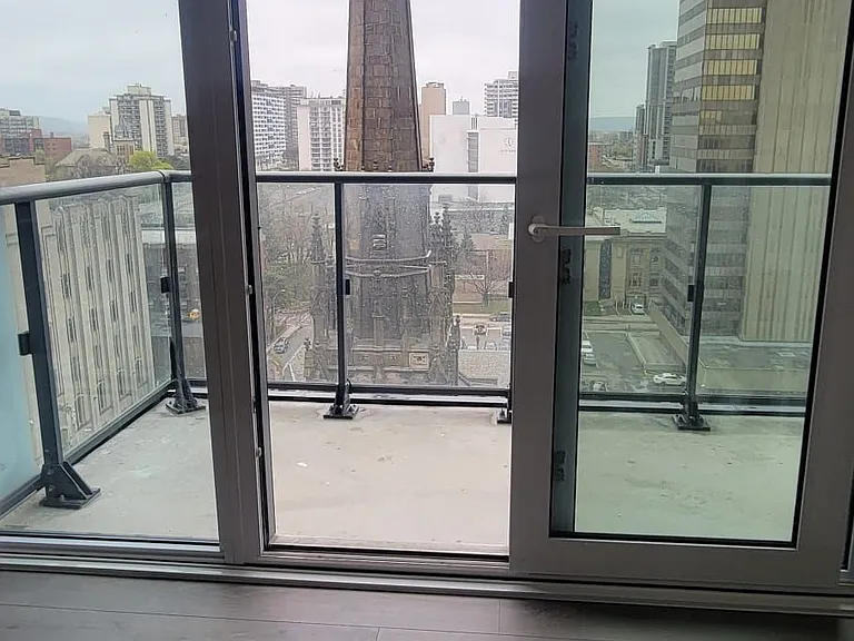 75 James St S #1202 — Photo 13