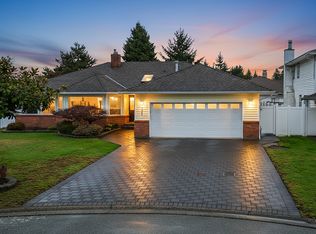 9424 154a St, Surrey, BC
